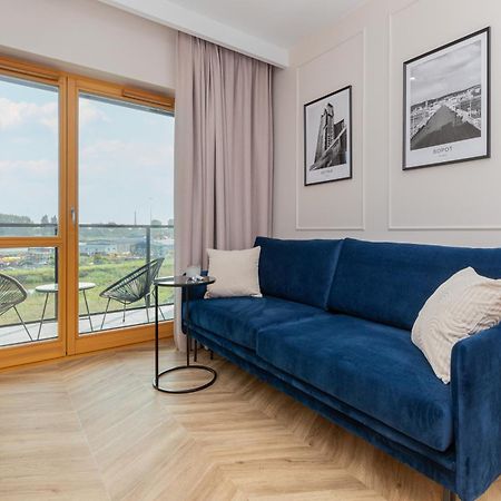 Sienna Grobla Apartment With View Of The Motlawa Terrace & Sauna, Gym By Noclegi Renters غدانسك المظهر الخارجي الصورة